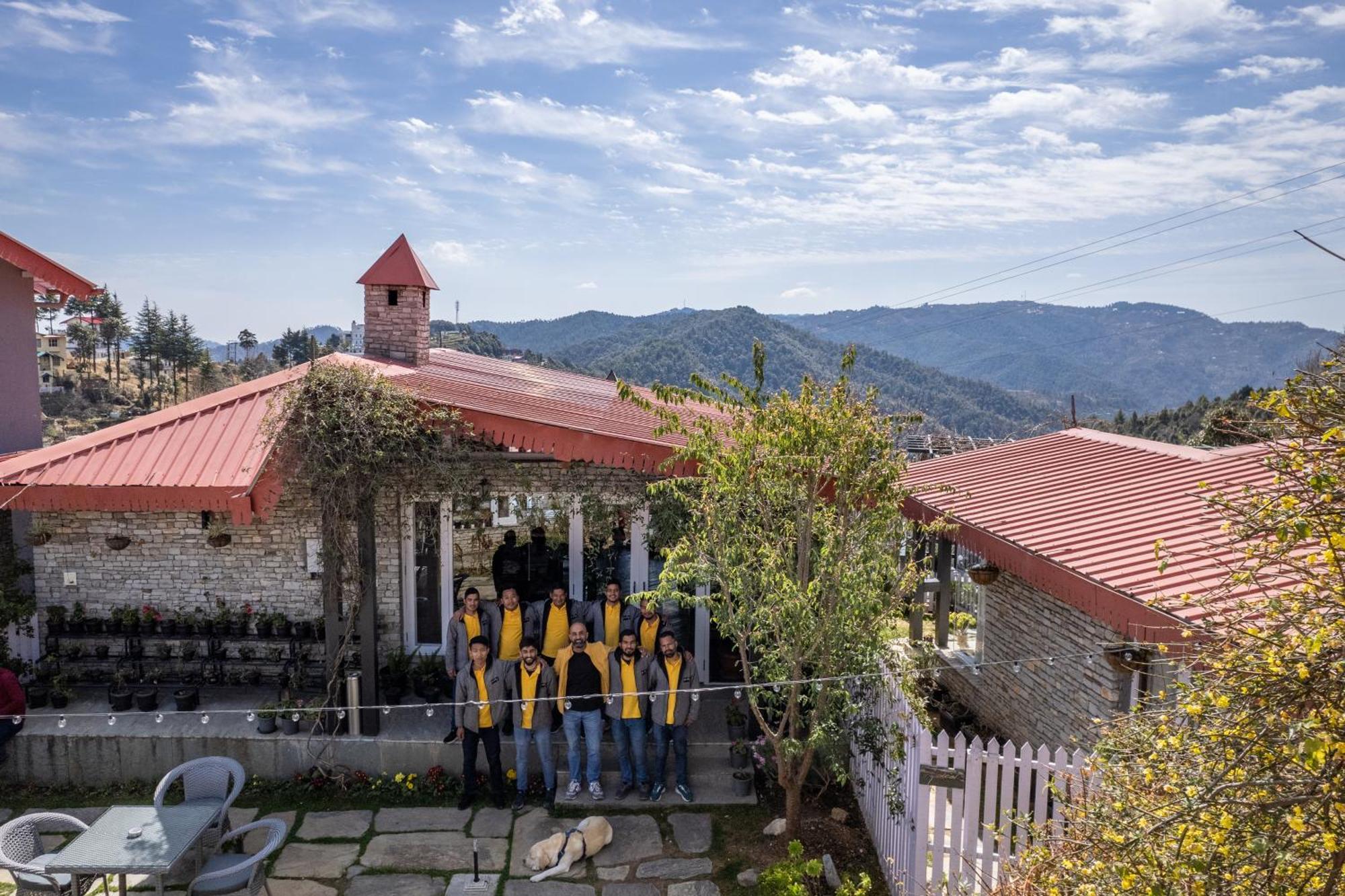 The Birdcage, Mukteshwar Hotel Kültér fotó