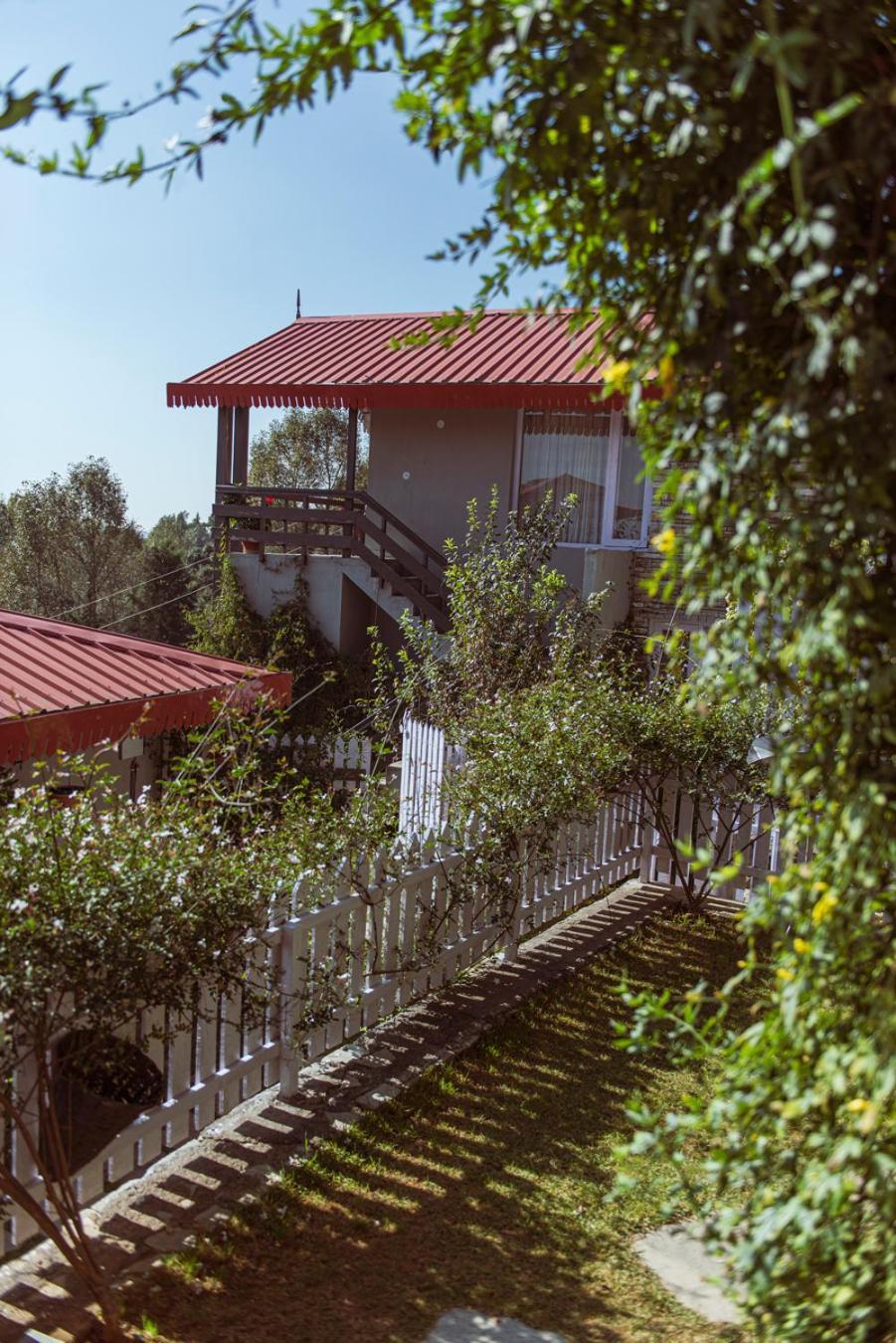 The Birdcage, Mukteshwar Hotel Kültér fotó